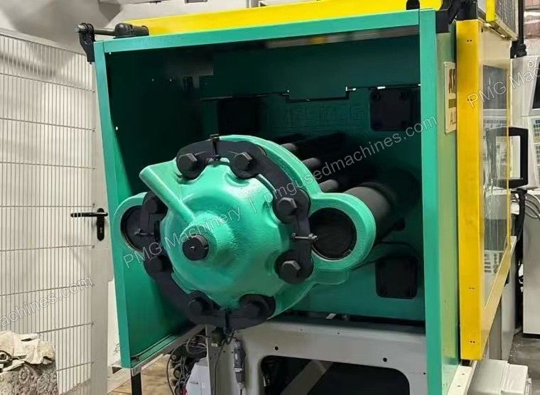 待确认 ARBURG Injection Molding Machine (Model Pending) machine photo 6