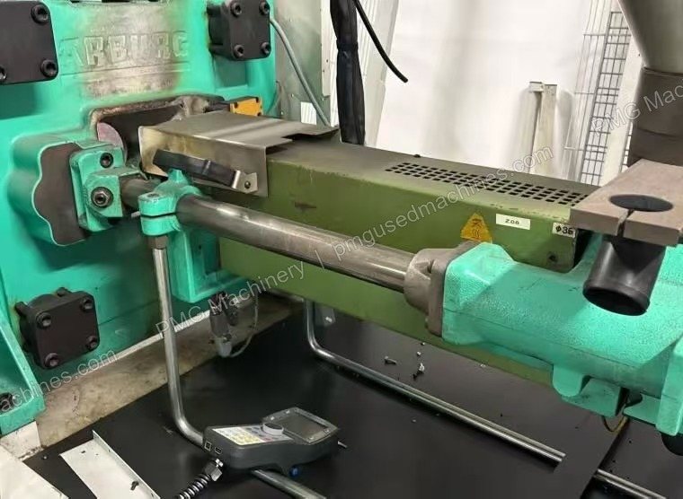 待确认 ARBURG Injection Molding Machine (Model Pending) machine photo 4