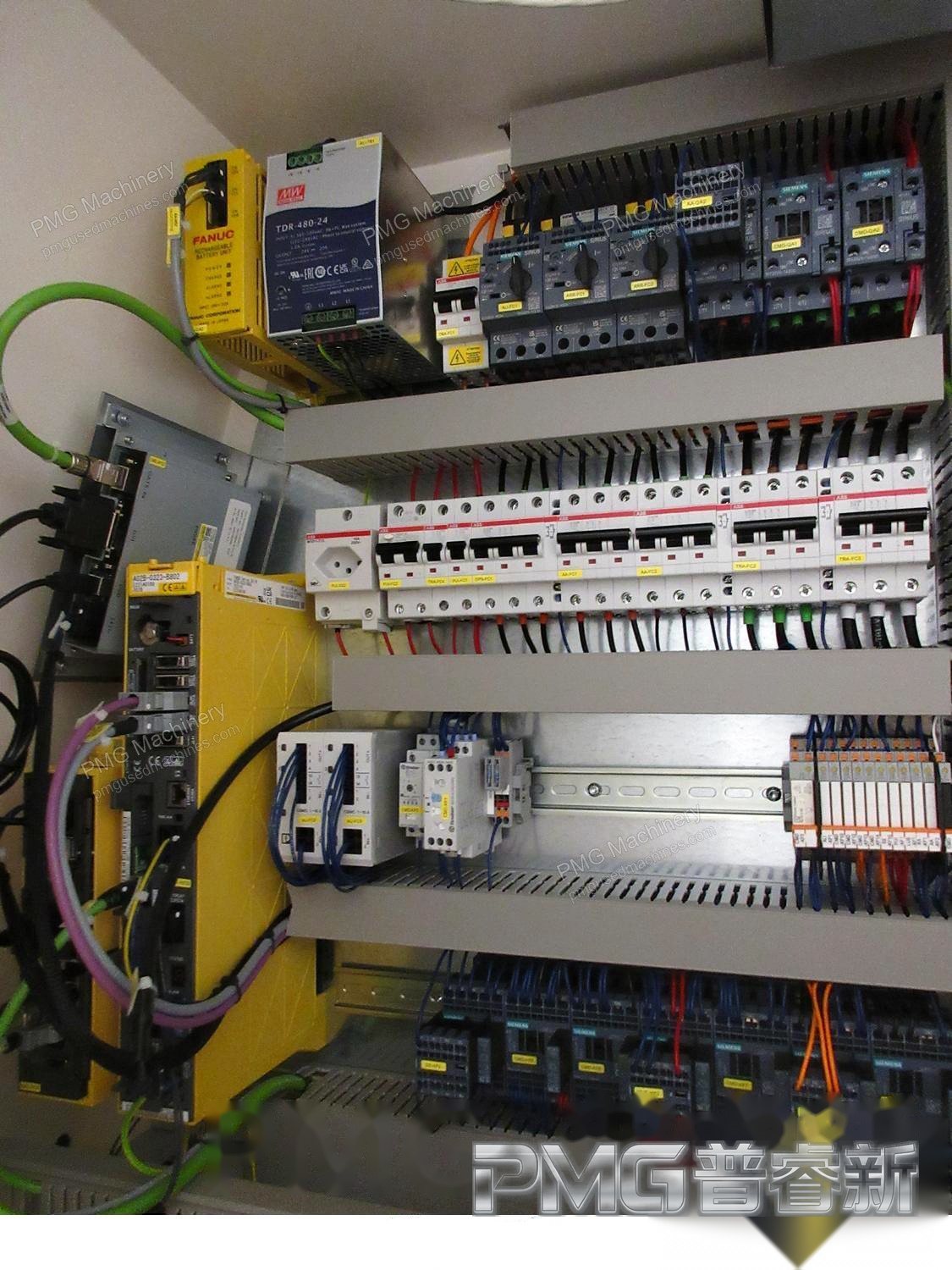 待确认 Rollomatic 精密刀具磨床（型号待确认） machine photo 8