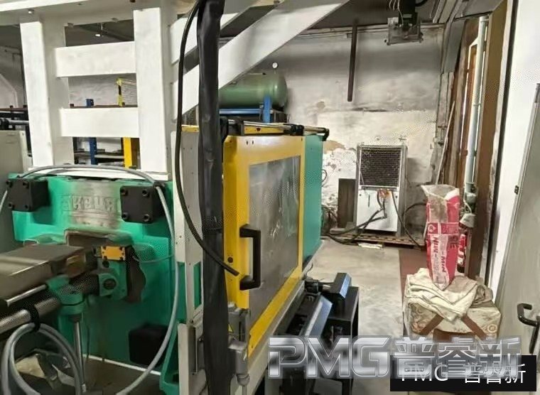 待确认 ARBURG Injection Molding Machine (Model Pending) machine photo 4