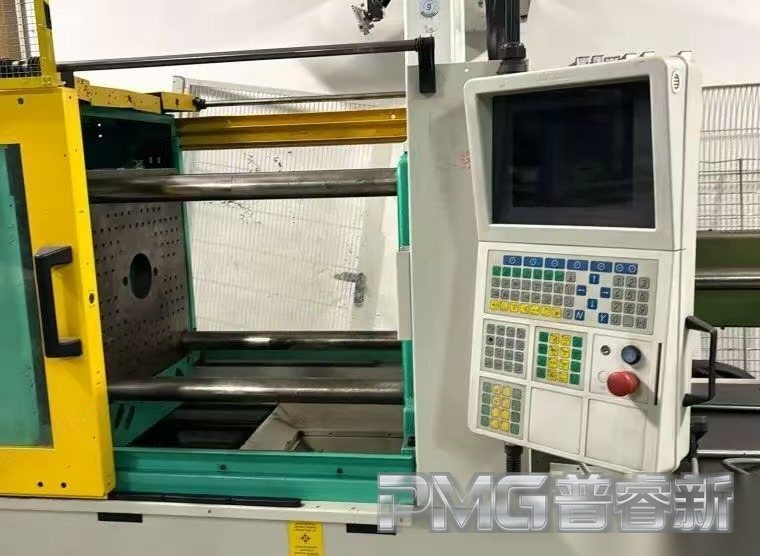 待确认 ARBURG Injection Molding Machine (Model Pending) machine photo 3